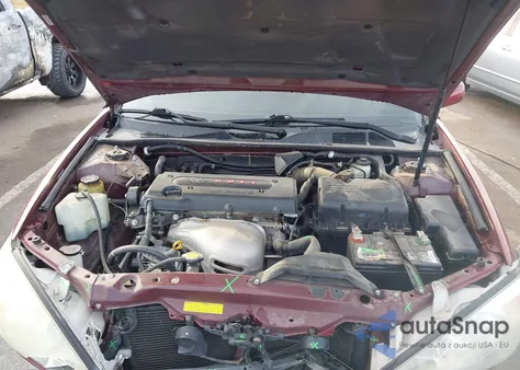 2003 Toyota Camry Le z USA, uszkodzony, nr VIN 4T1BE32K33U203726